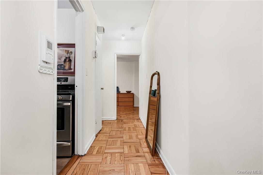 #4 photo, 31 Nagle Avenue, マンハッタン New York (Manhattan) , NY 10040