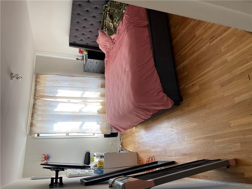 #6 photo, 3184 Grand Concourse, ブロンクス区 Bronx , NY 10458