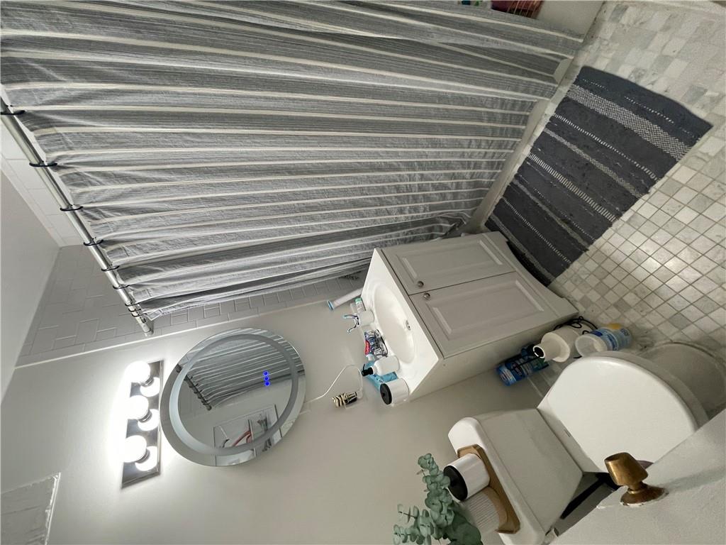 #8 photo, 3184 Grand Concourse, ブロンクス区 Bronx , NY 10458