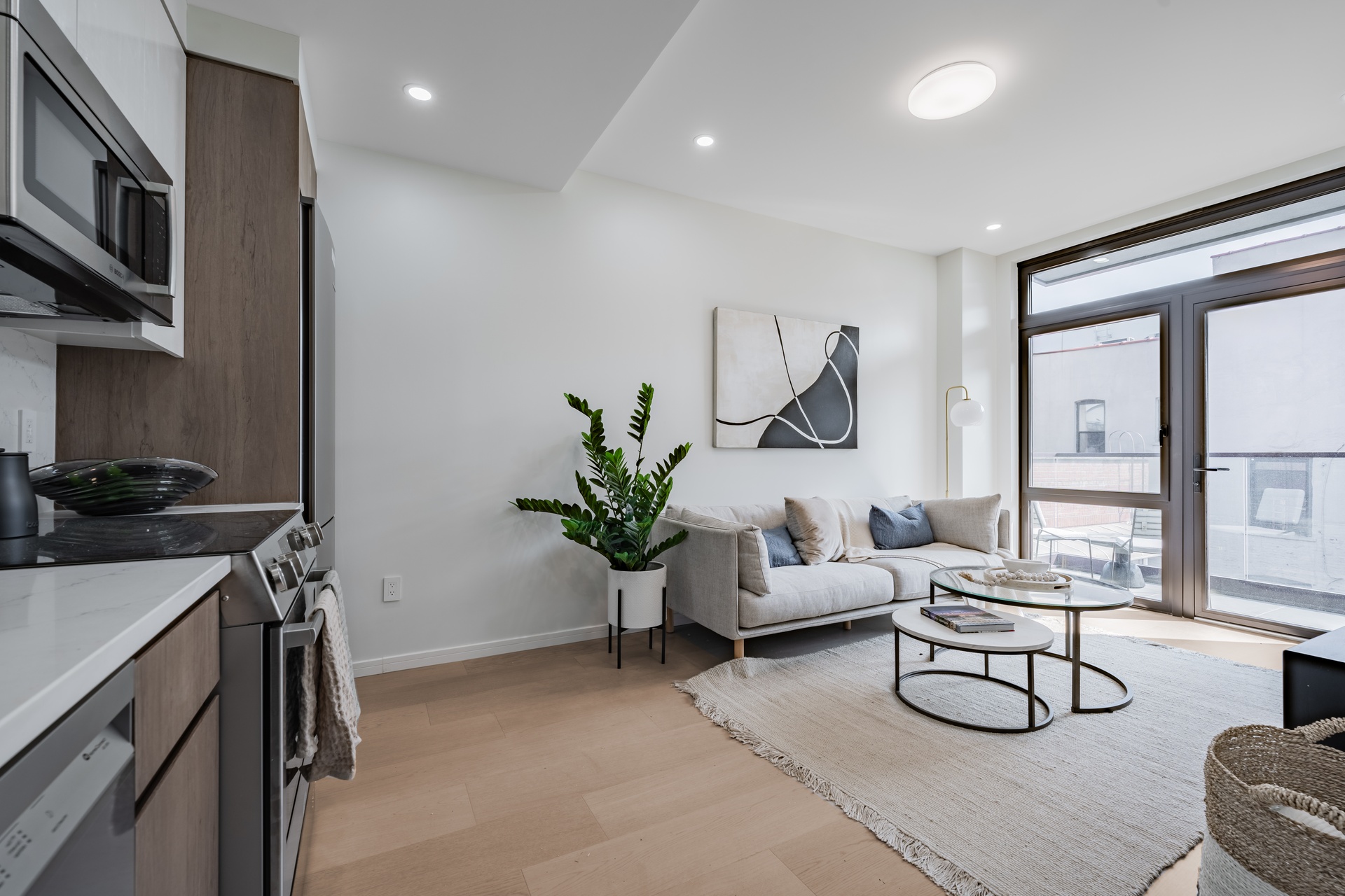 #8 photo, 11-52 44th Drive, クイーンズ区 Long Island City , NY 11101