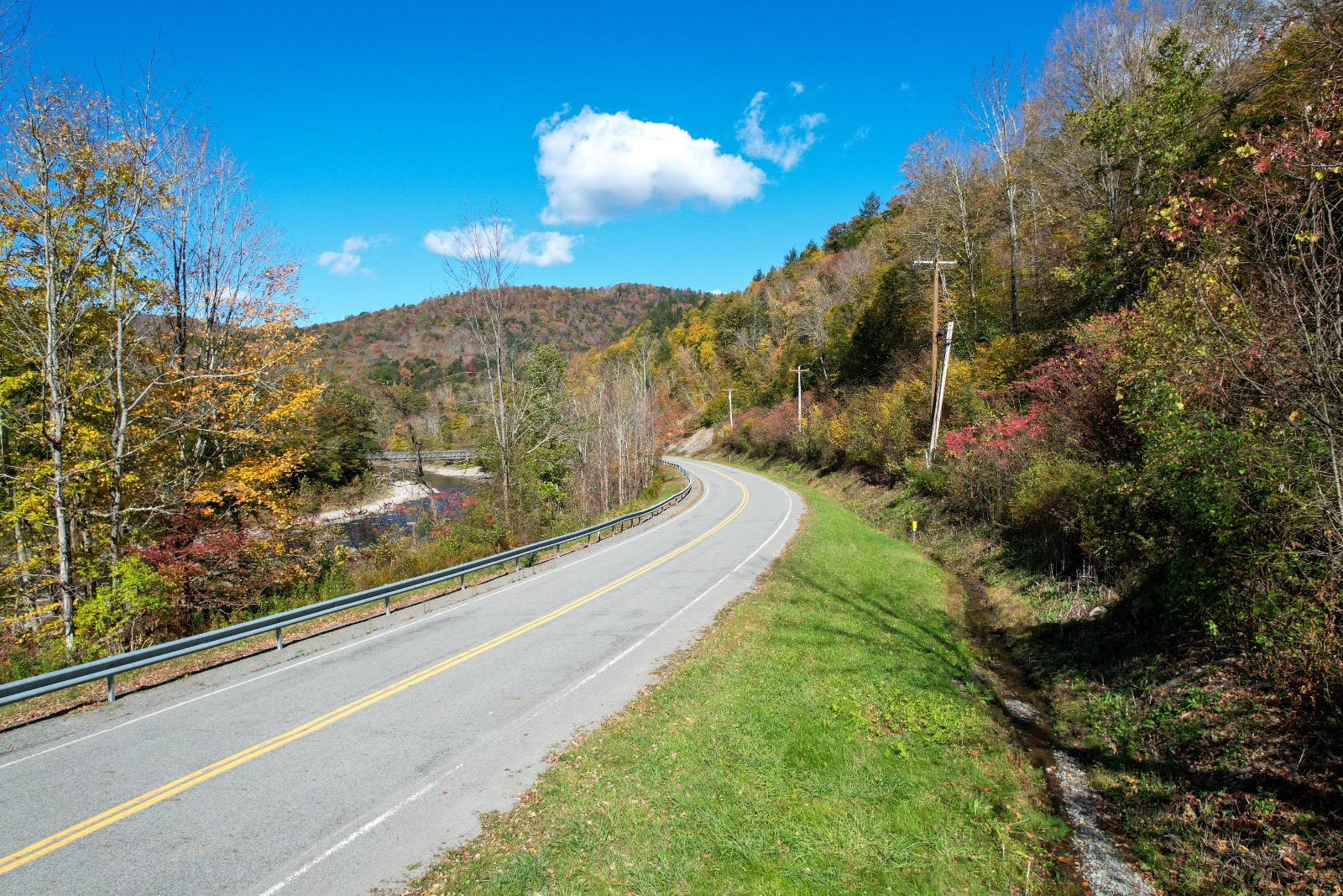 #10 photo, 14401-14485 CR-17, Hancock , NY 13783