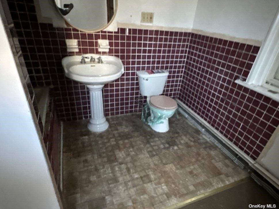 #6 photo, 110 Cedar Road, ナッソー郡 Inwood , NY 11096