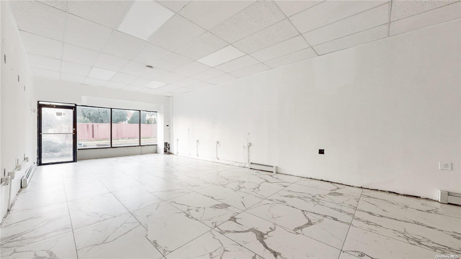 #2 photo, 87 Ocean Avenue, ナッソー郡 Valley Stream , NY 11580