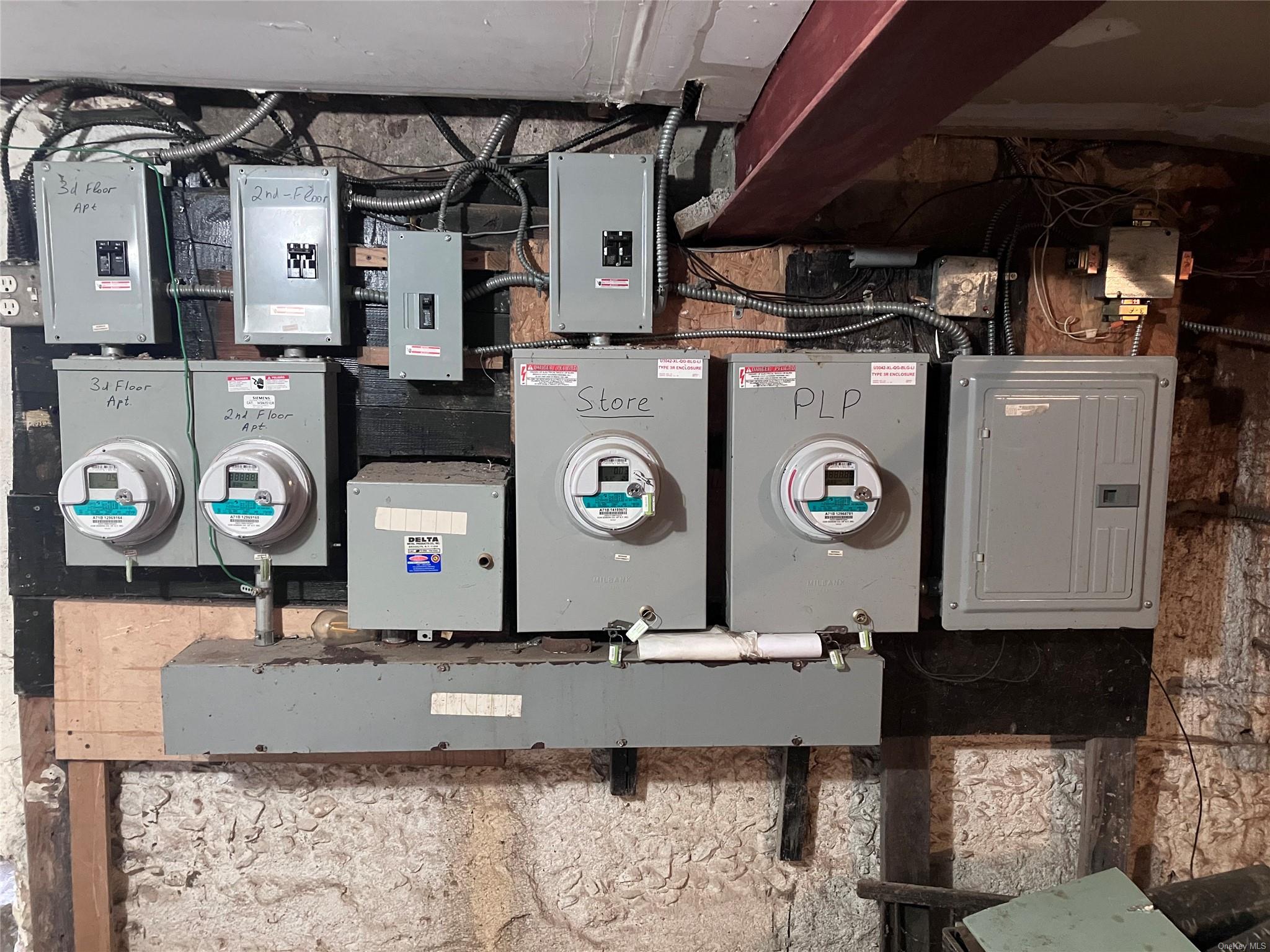 #2 photo, 109-10 Guy R Brewer Boulevard, クイーンズ区 Jamaica , NY 11433