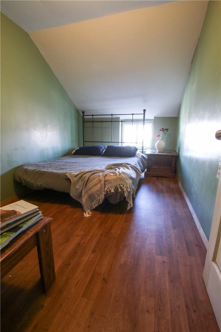 #11 photo, 604 Columbia Street, Hudson , NY 12534