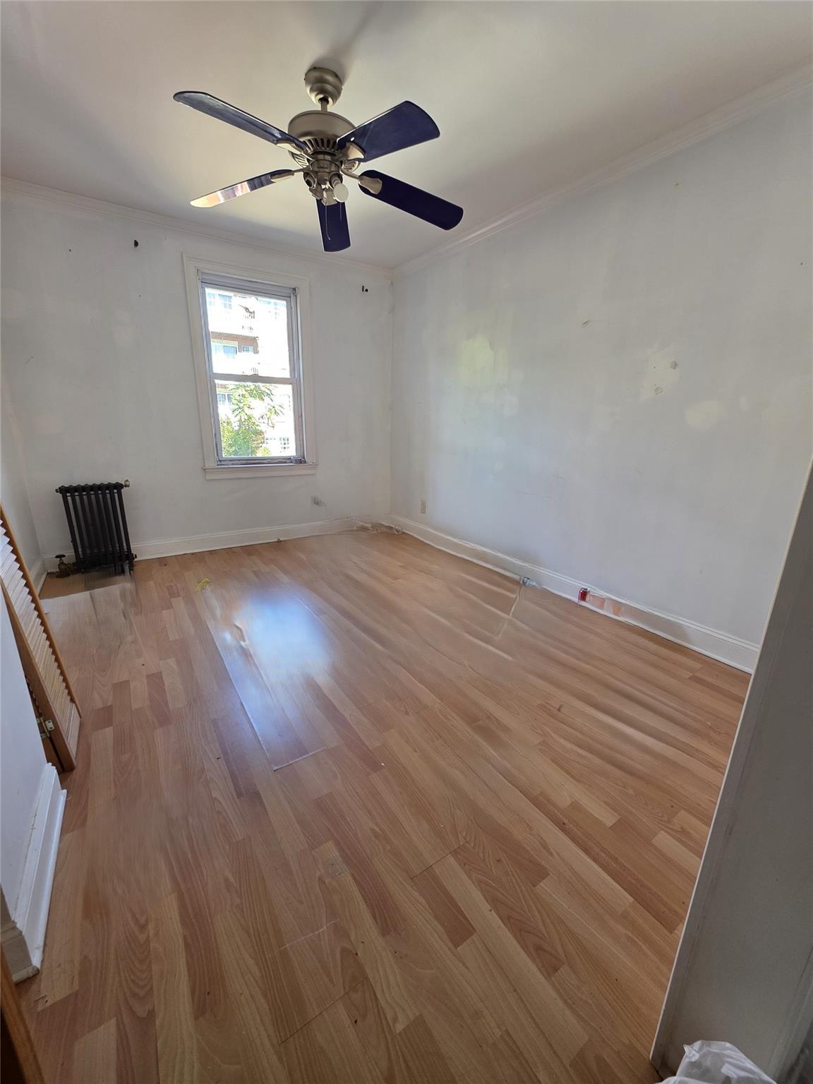 #5 photo, 100-15 40th Road, クイーンズ区 Corona , NY 11368