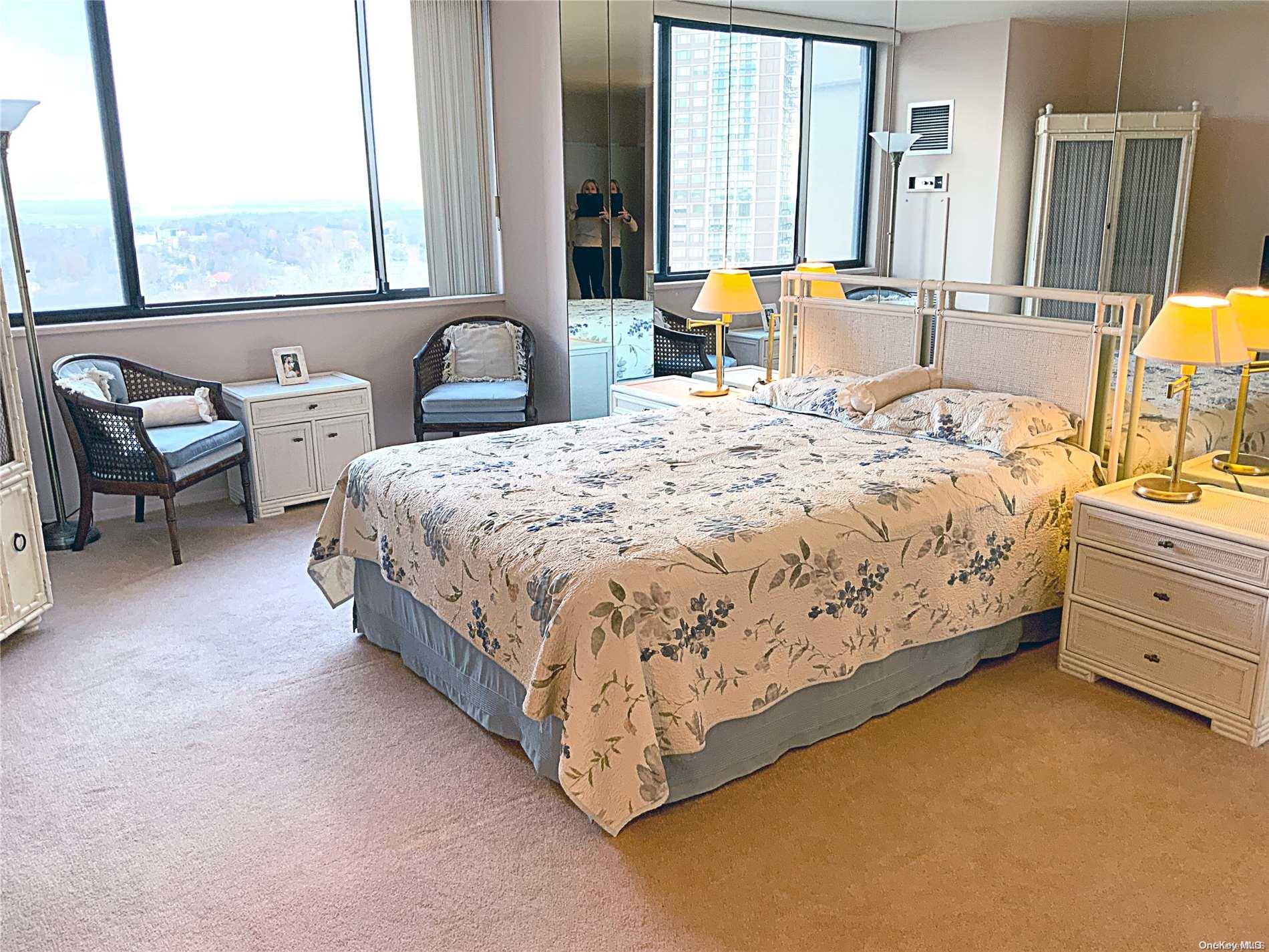 #15 photo, 27110 Grand Cental Parkway, クイーンズ区 Floral Park , NY 11005