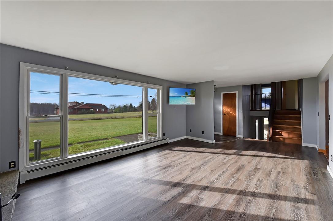 #4 photo, 342 Reynolds Road, Loch Sheldrake , NY 12759