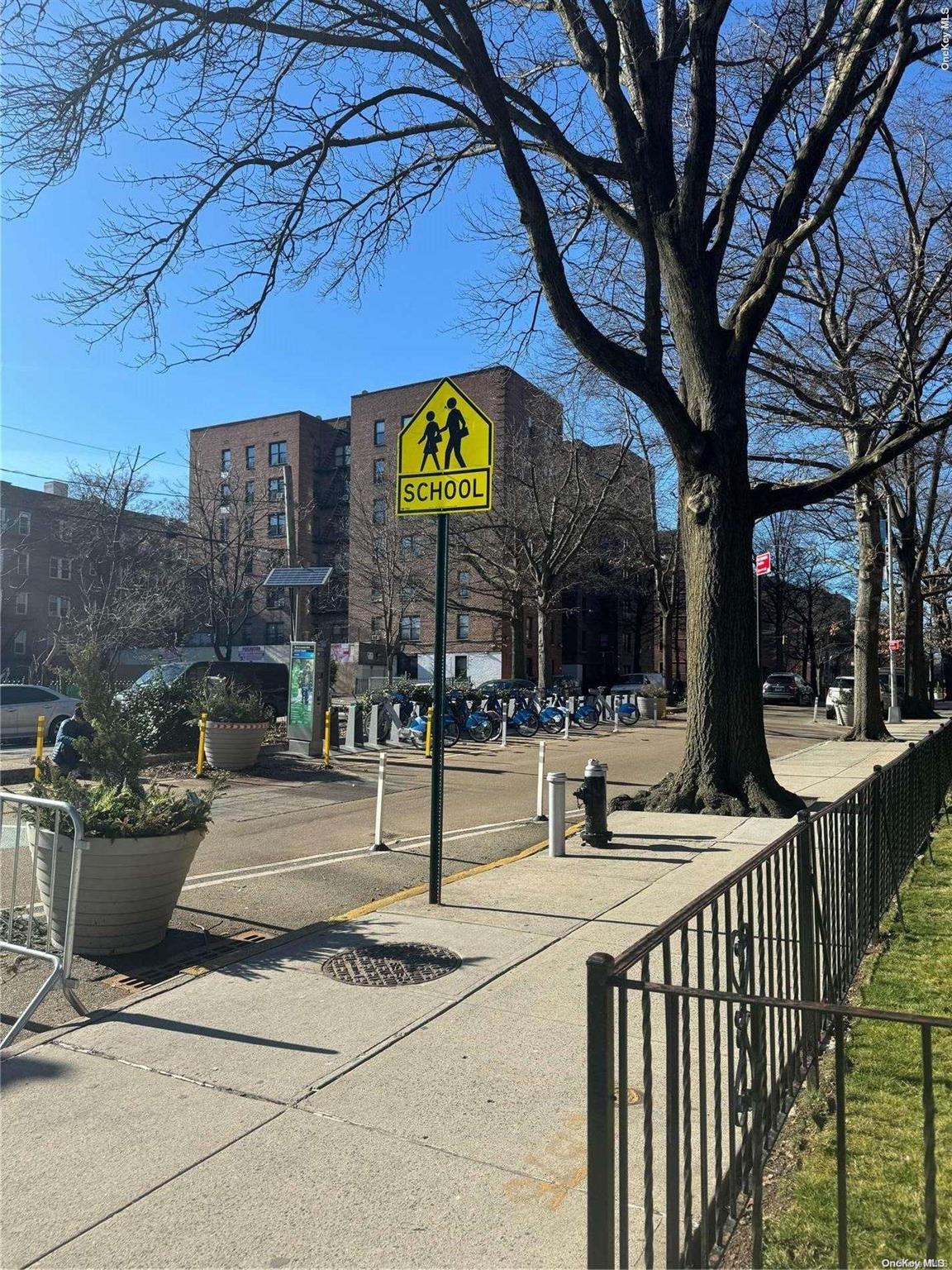 #19 photo, 33-53 Junction Boulevard, クイーンズ区 Jackson Heights , NY 11372