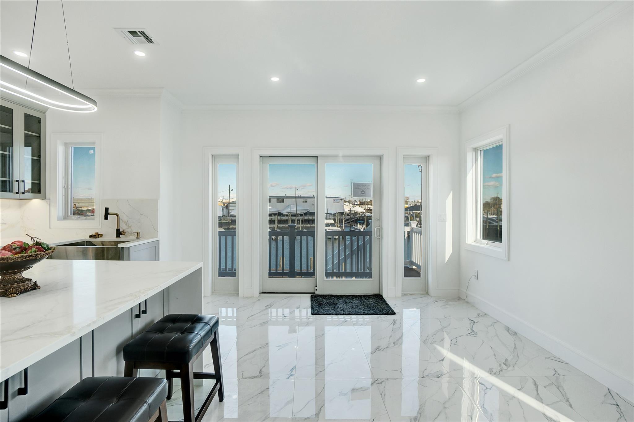 #10 photo, 14 James Street, East Rockaway , NY 11518