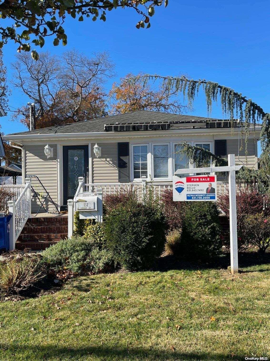 #1 photo, 137 Charles Street, Lynbrook , NY 11563