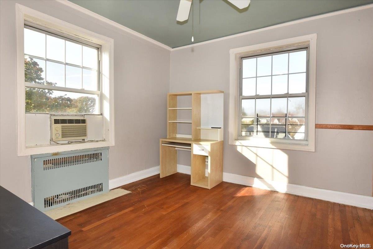 #16 photo, 175-06 Devonshire Road, কুইন্‌স Jamaica Estates , NY 11432