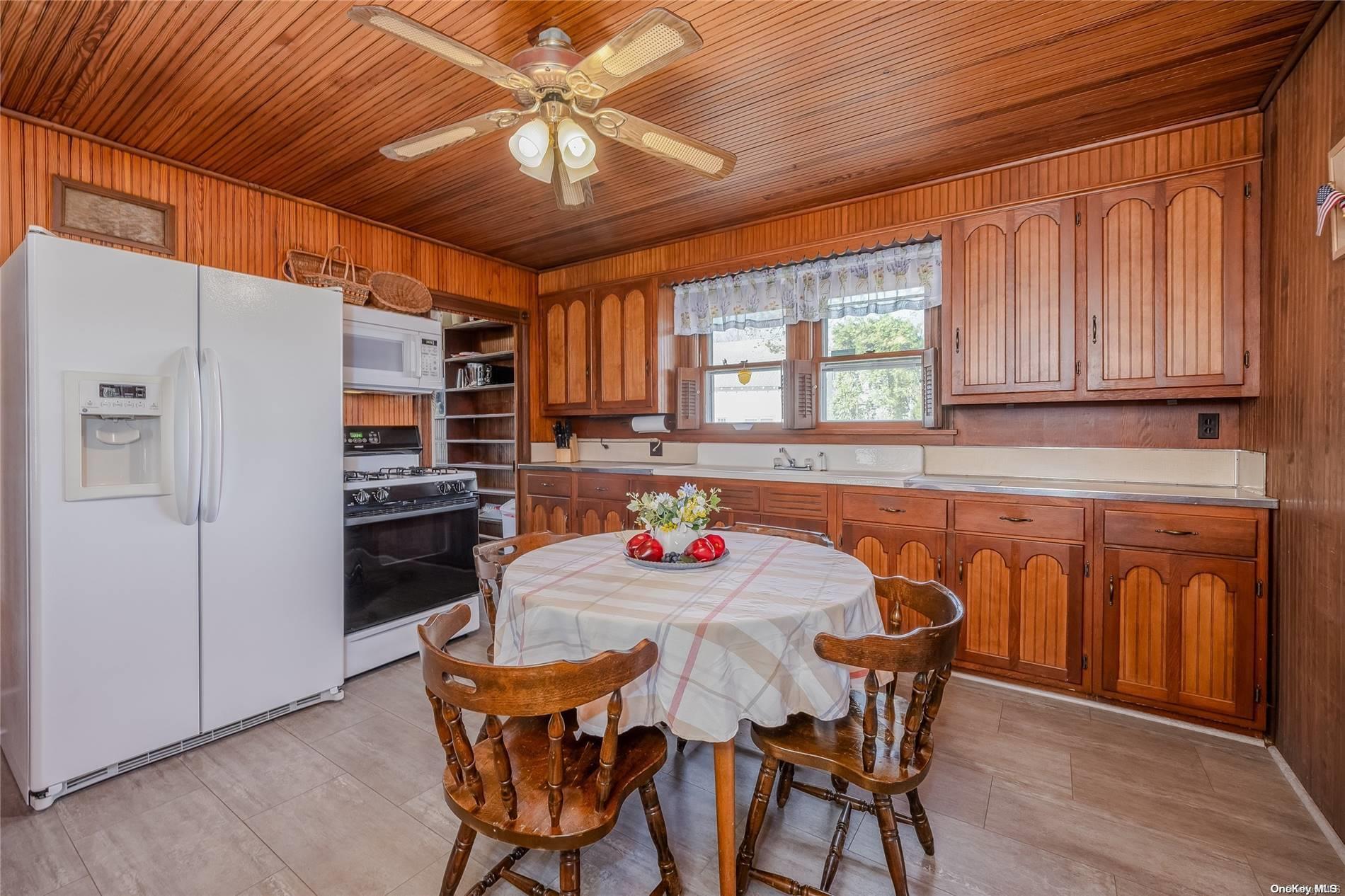 #10 photo, 2055 Boisseau Avenue, サフォーク郡 Southold , NY 11971