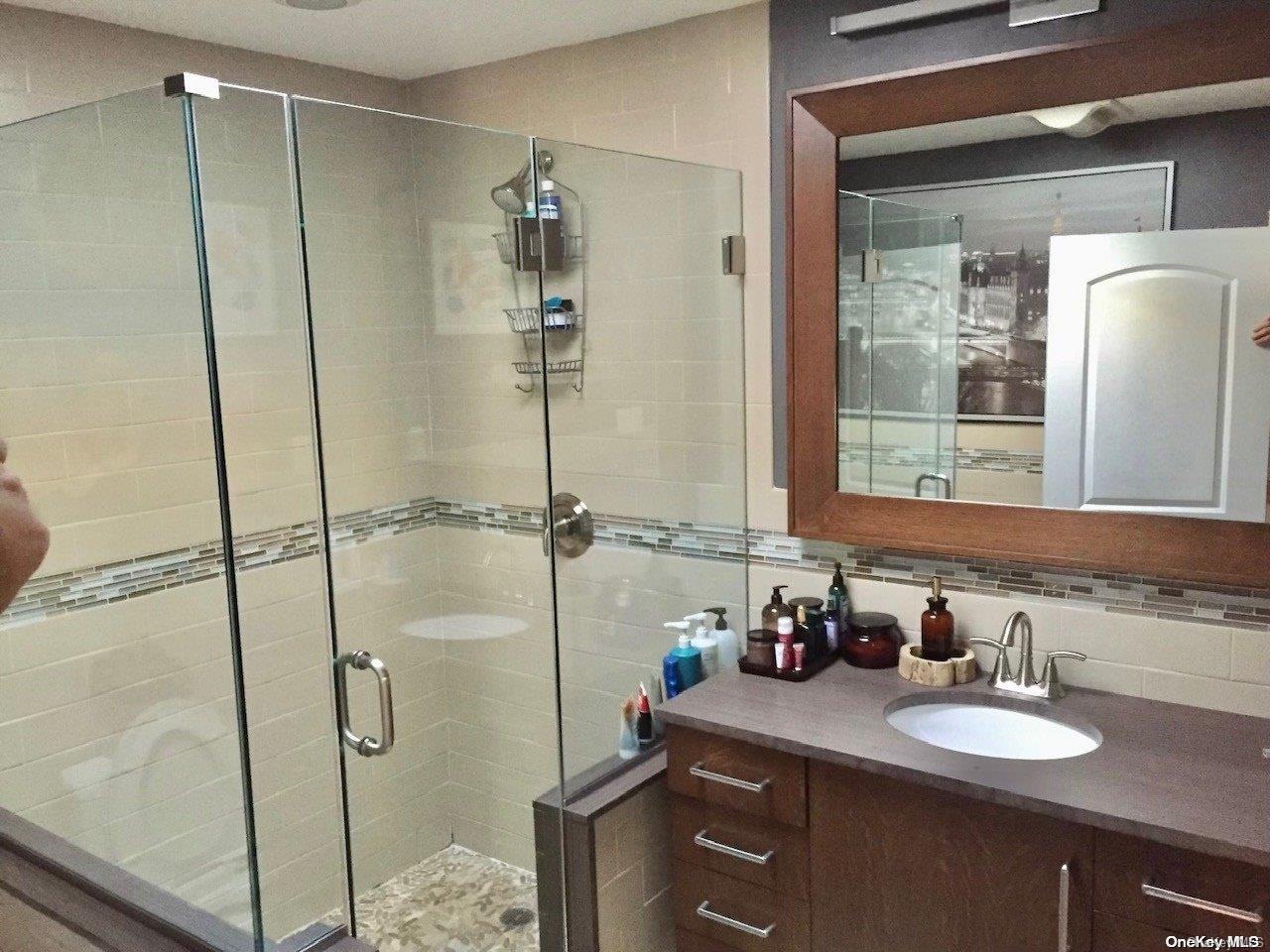 #14 photo, 3129 Perry Avenue, Bronx , NY 10467