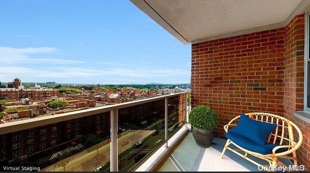 #11 photo, 111-20 73 Ave, Forest Hills , NY 11375