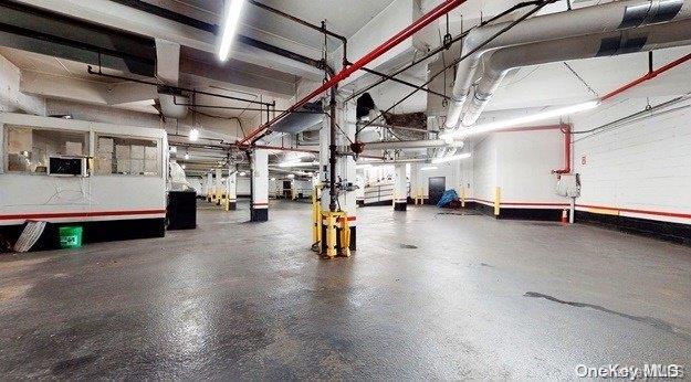 #16 photo, 111-20 73 Ave, Forest Hills , NY 11375