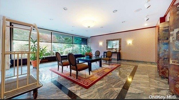 #4 photo, 111-20 73 Ave, Forest Hills , NY 11375