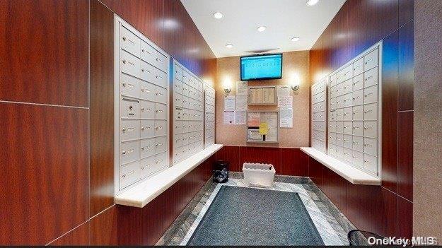 #5 photo, 111-20 73 Ave, Forest Hills , NY 11375