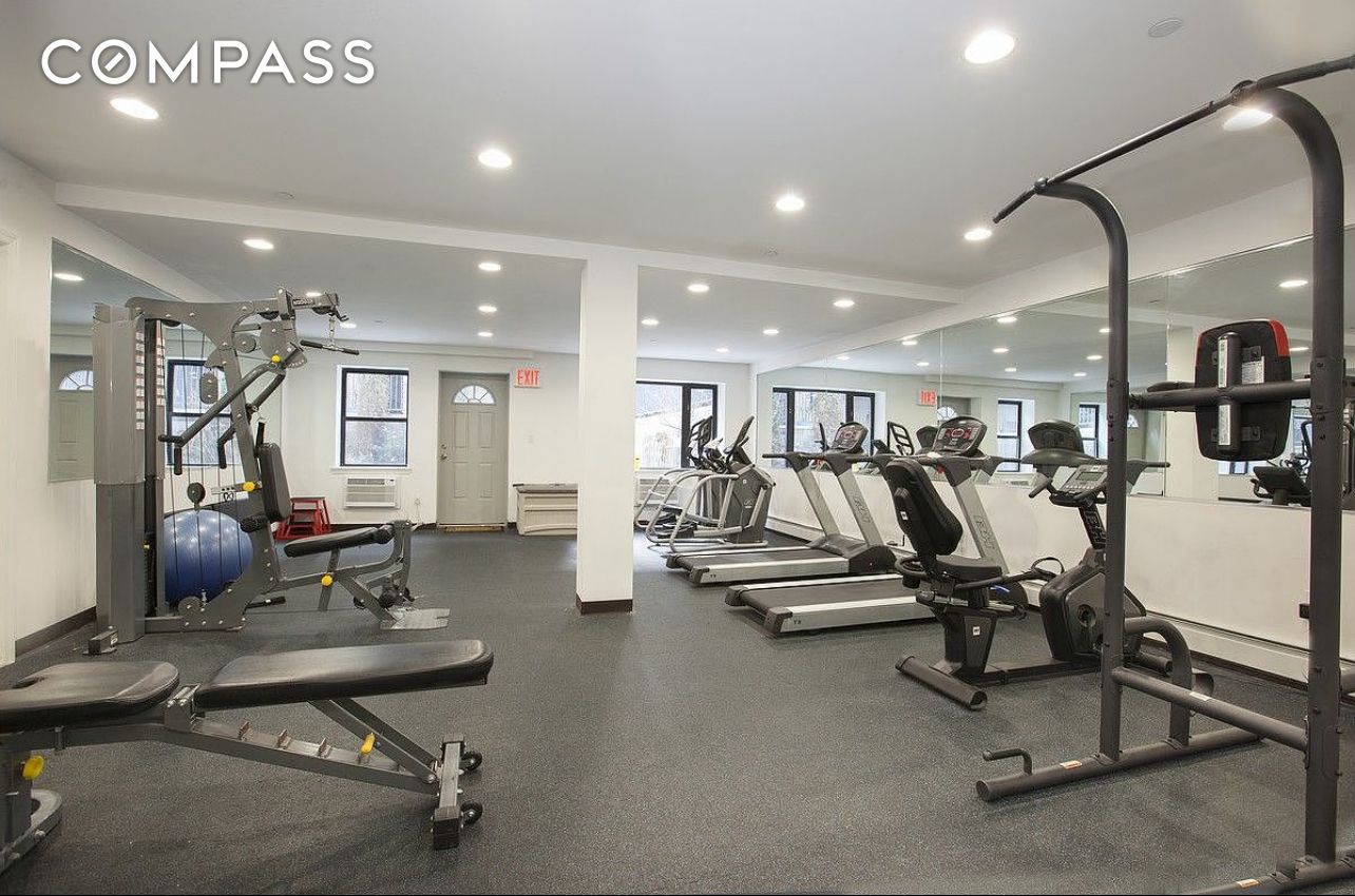 #12 photo, 456 W 167th Street, マンハッタン Washington Heights , NY 10032