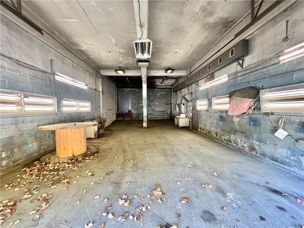 #4 photo, 4 Buckingham, Poughkeepsie , NY 12601