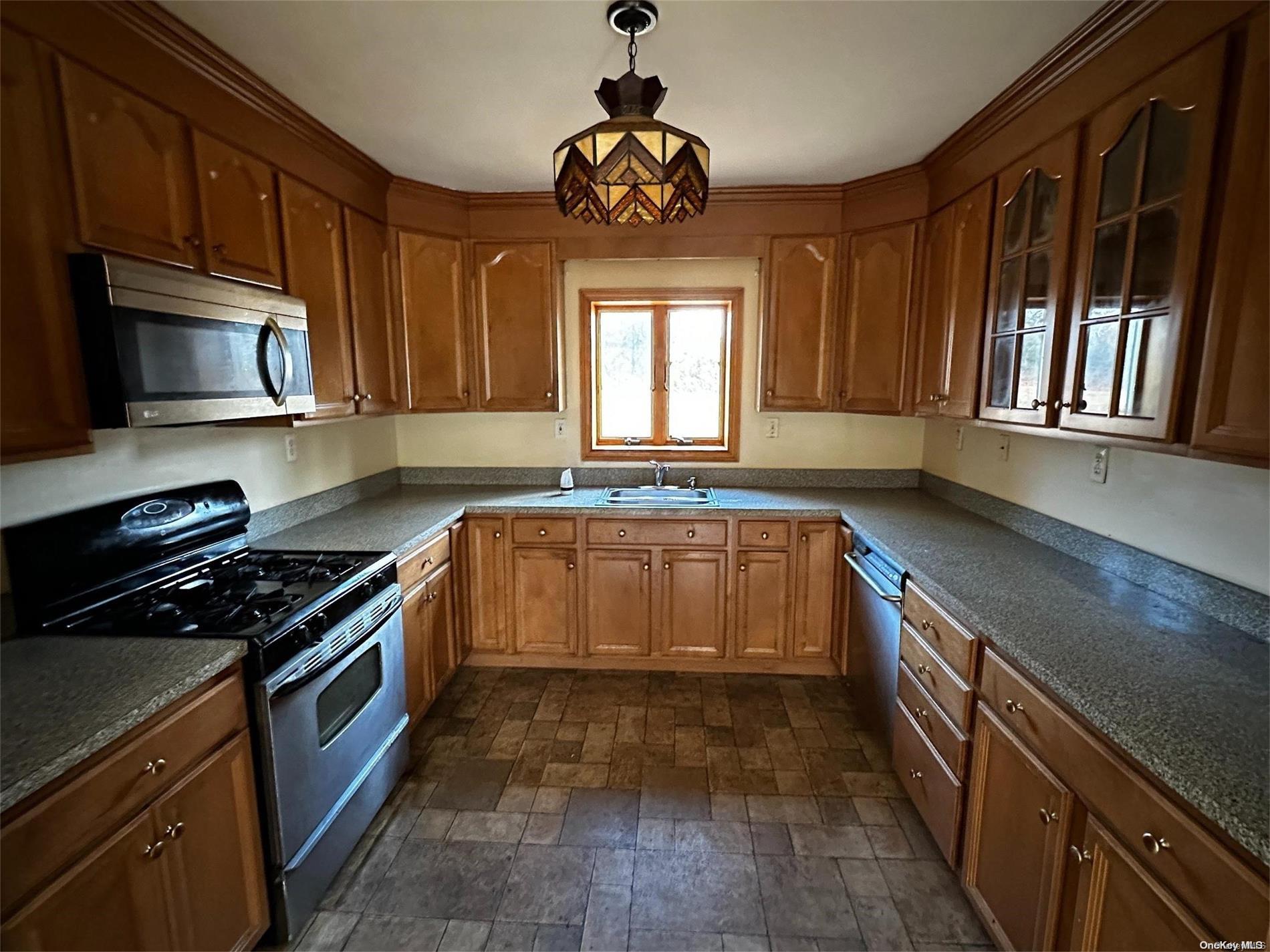 #9 photo, 2468 River Road, サフォーク郡 Calverton , NY 11933