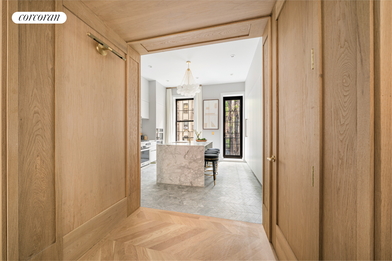 #10 photo, 158 W 136TH Street, マンハッタン Central Harlem , NY 10030