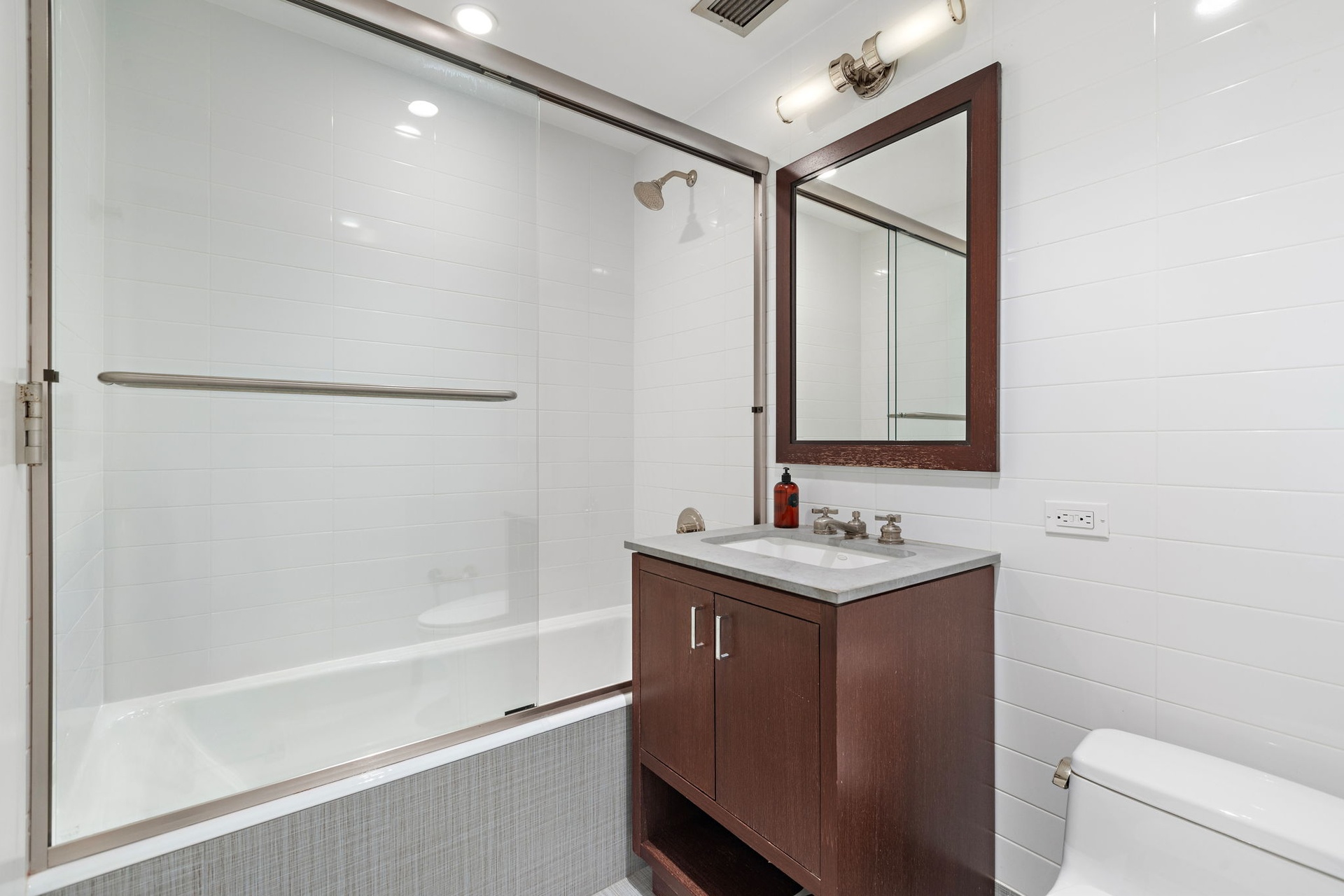 #10 photo, 100 Riverside Boulevard, マンハッタン Lincoln Square , NY 10069