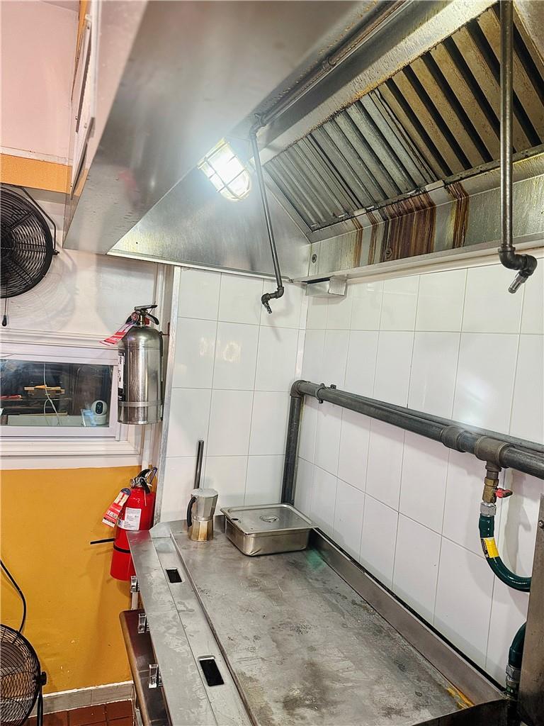 #9 photo, 4195 Broadway, マンハッタン New York (Manhattan) , NY 10033