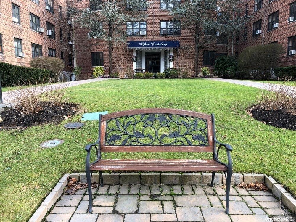 #2 photo, 15 Canterbury, ナッソー郡 Great Neck Plaza , NY 11021
