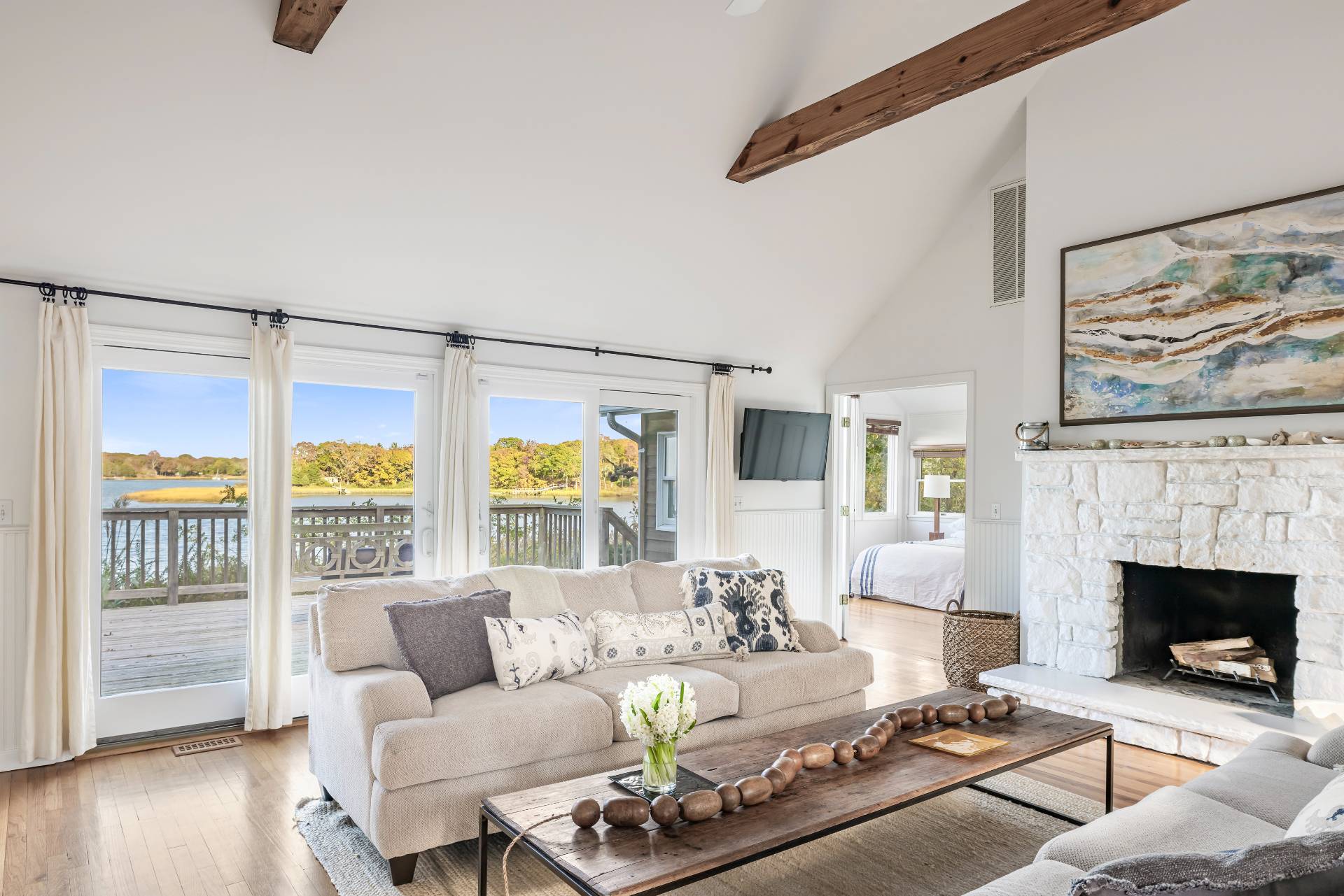 #5 photo, 70 Cedar Avenue, サフォーク郡 Southampton , NY 11968