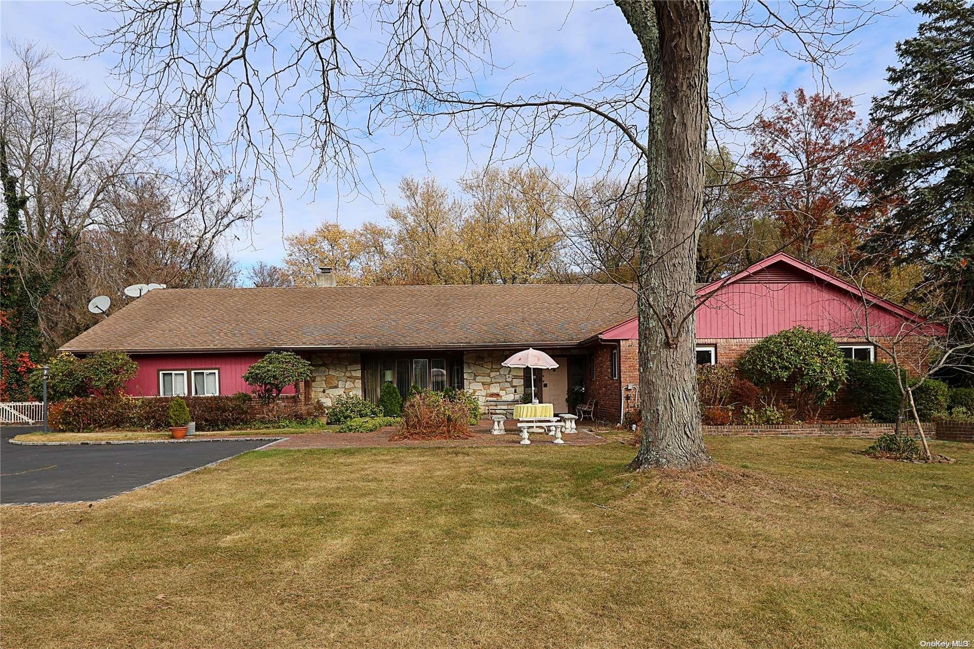 #2 photo, 20 Rolling Hill Road, ナッソー郡 Old Westbury , NY 11568