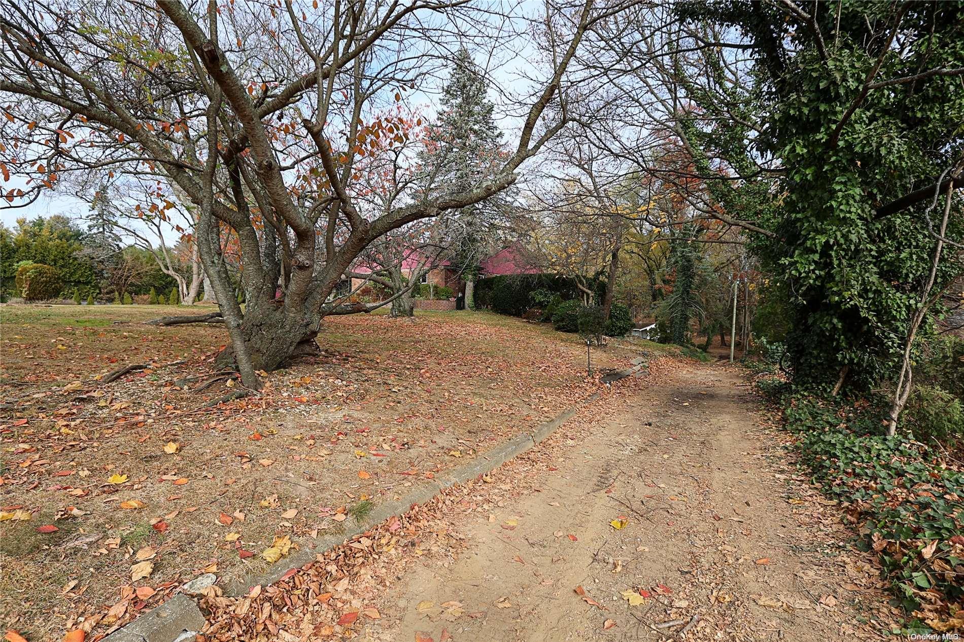 #4 photo, 20 Rolling Hill Road, ナッソー郡 Old Westbury , NY 11568