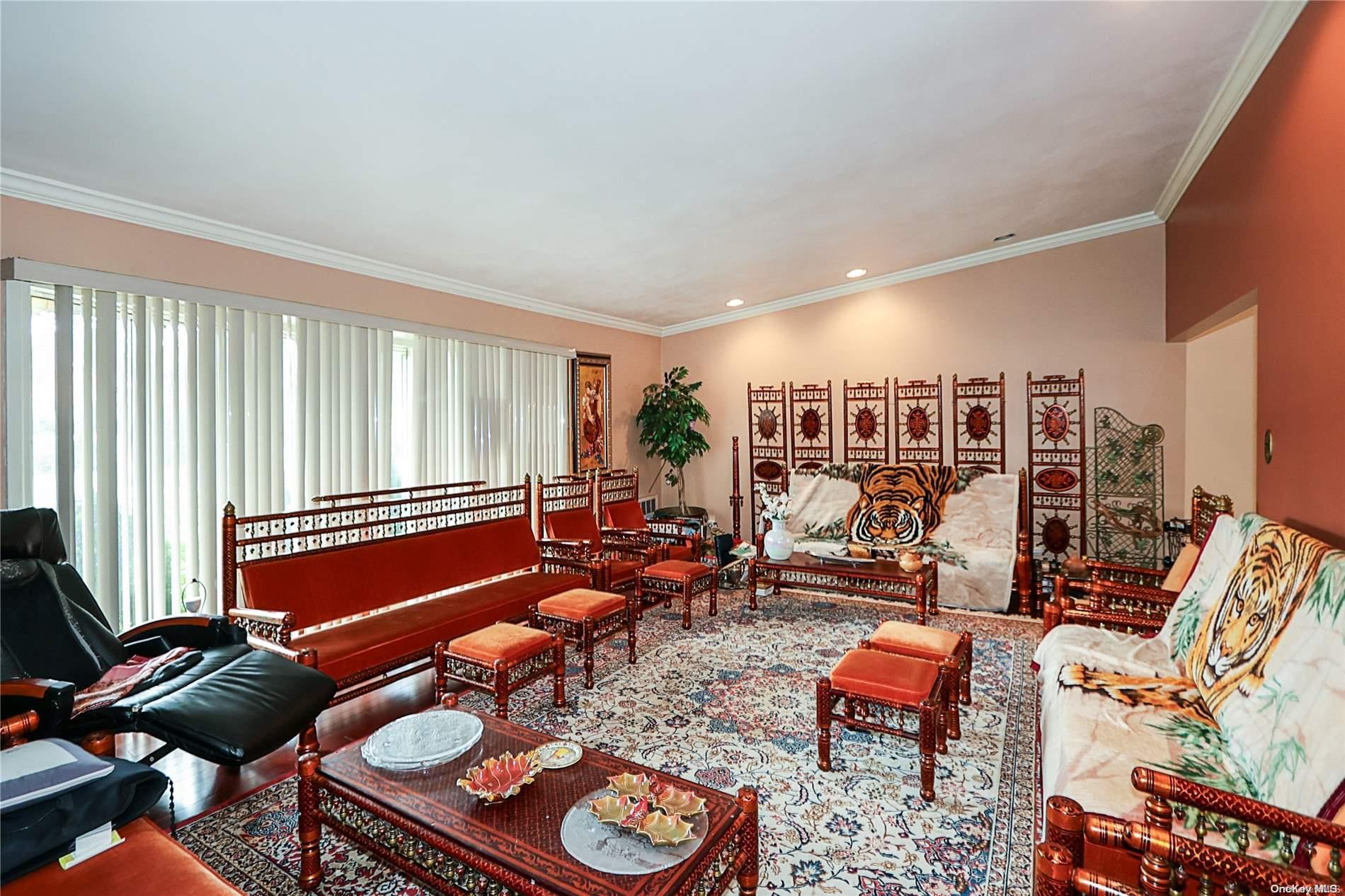 #7 photo, 20 Rolling Hill Road, ナッソー郡 Old Westbury , NY 11568