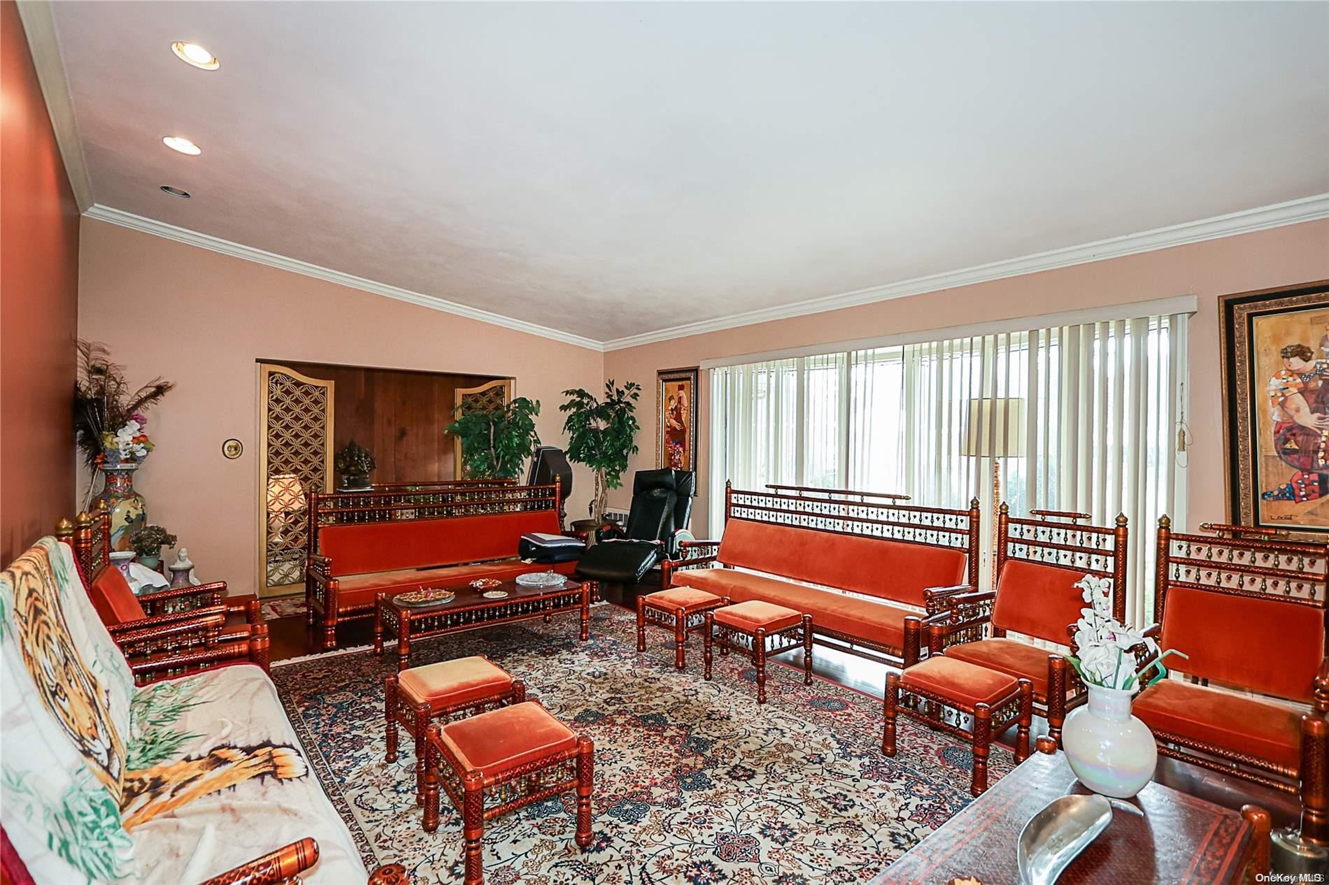 #8 photo, 20 Rolling Hill Road, ナッソー郡 Old Westbury , NY 11568