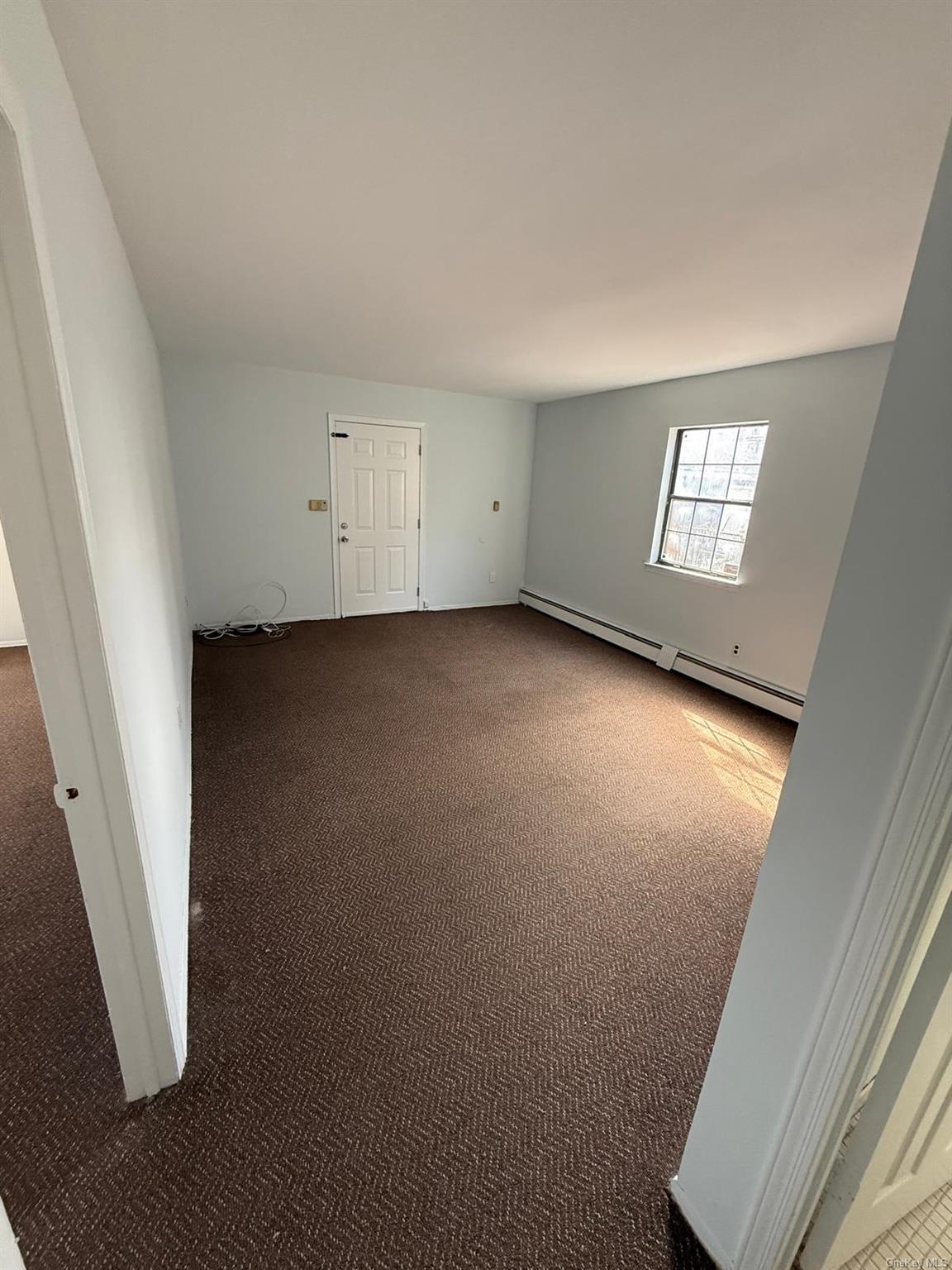 #18 photo, 51 Manor Road, 롱 아일랜드 Valley Stream , NY 11580