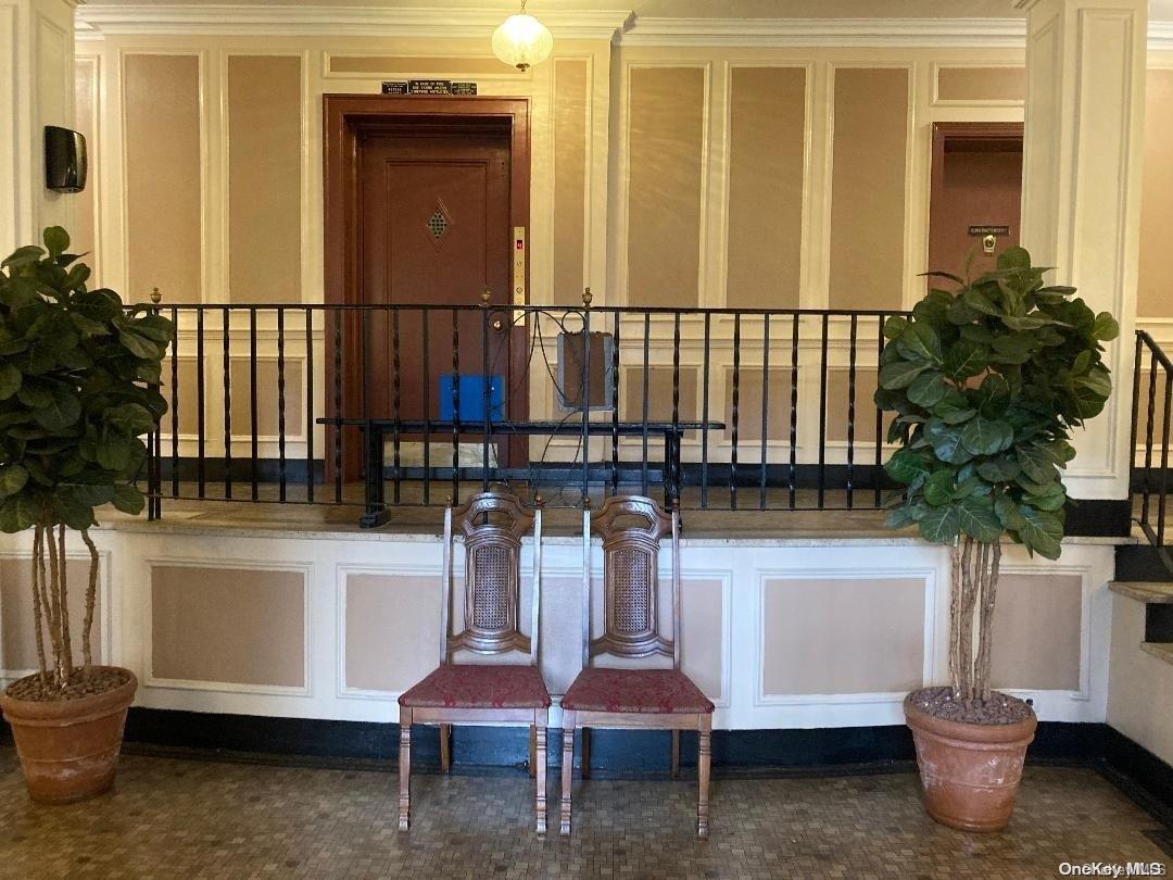 #2 photo, 78-14 Austin Street, كوينز Forest Hills , NY 11375