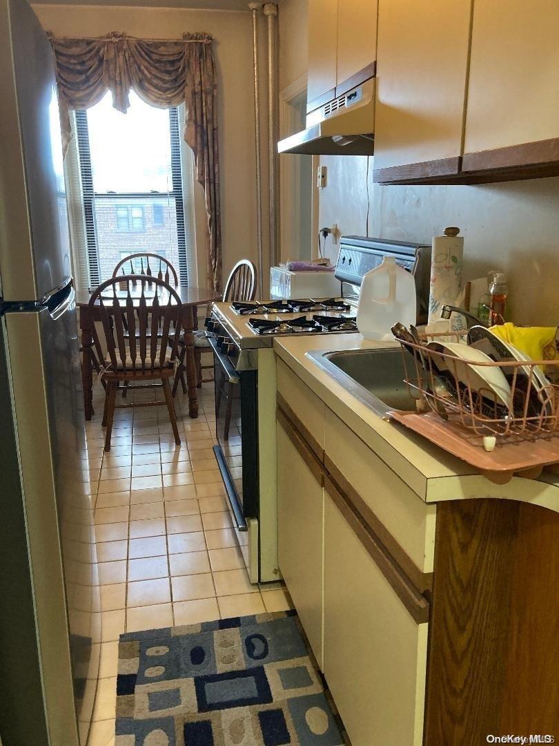 #9 photo, 78-14 Austin Street, كوينز Forest Hills , NY 11375