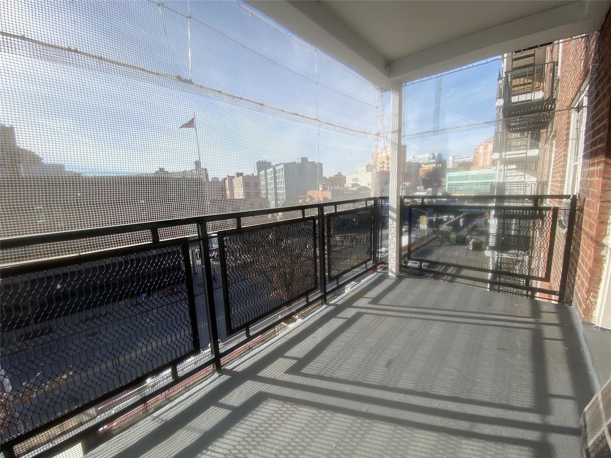 #7 photo, 41-25 Kissena Boulevard, クイーンズ区 Flushing , NY 11355