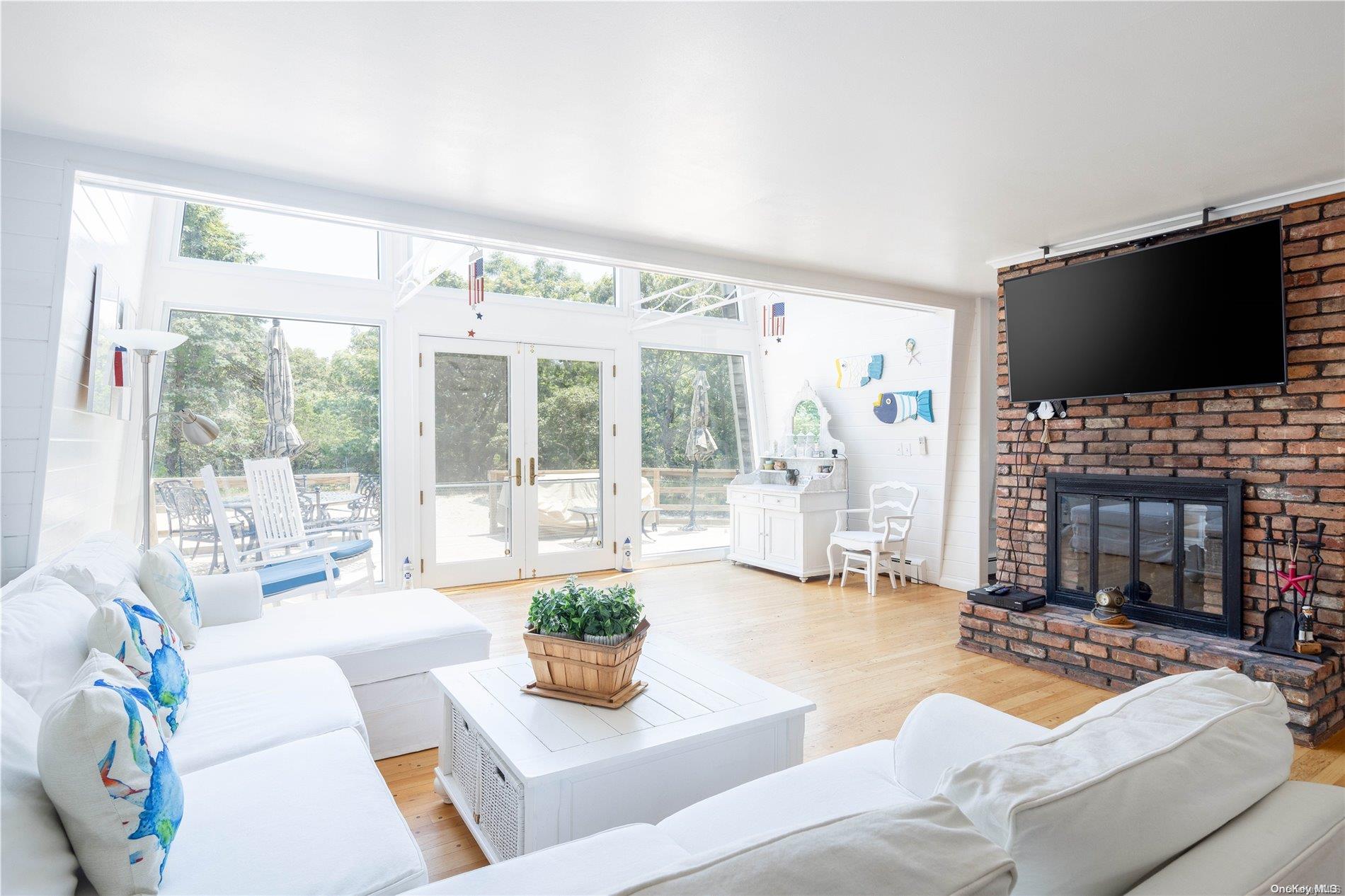 #4 photo, 54 Cliff Road, サフォーク郡 Amagansett , NY 11930