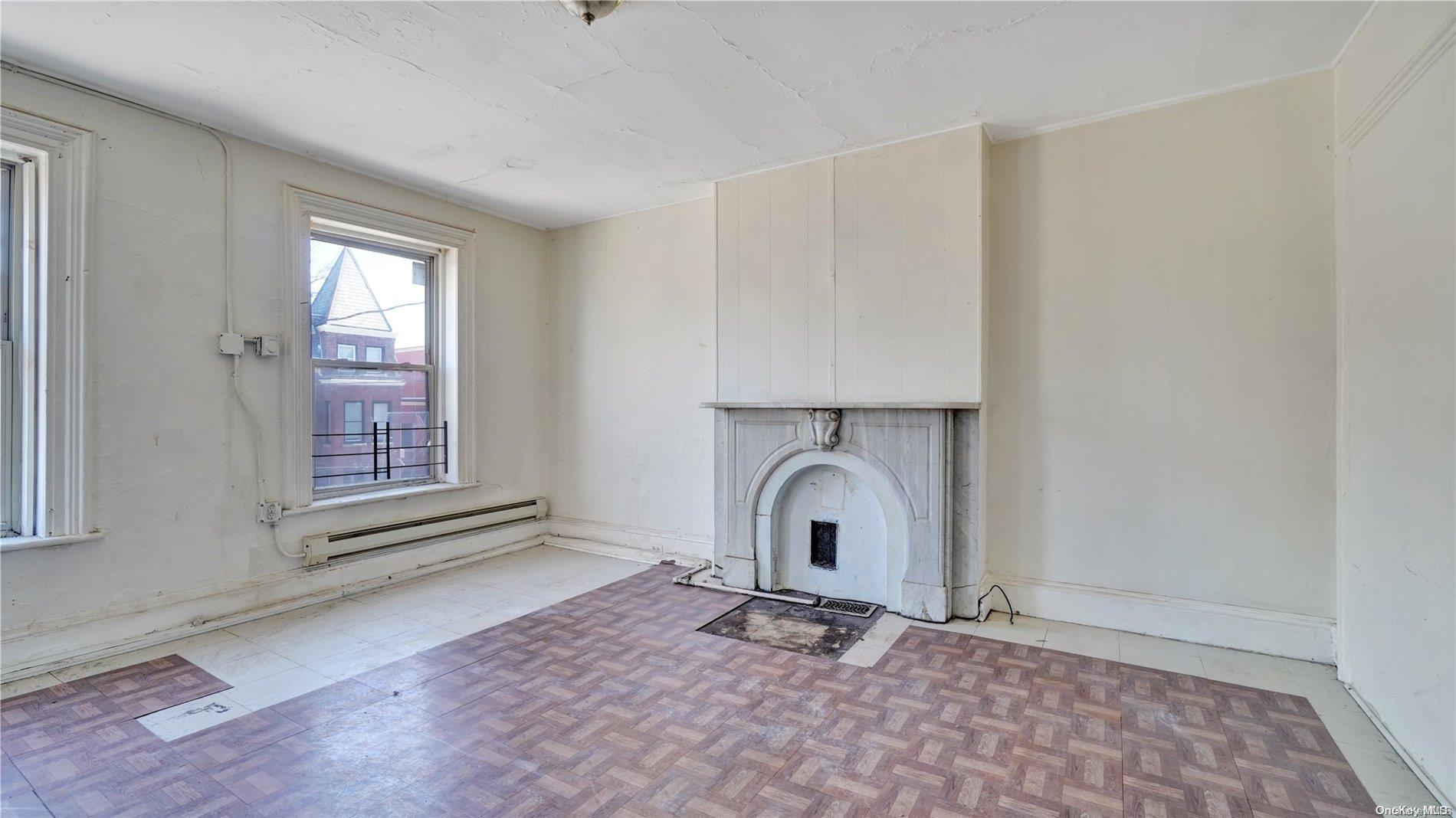 #4 photo, 299 Liberty Street, Newburgh , NY 12550