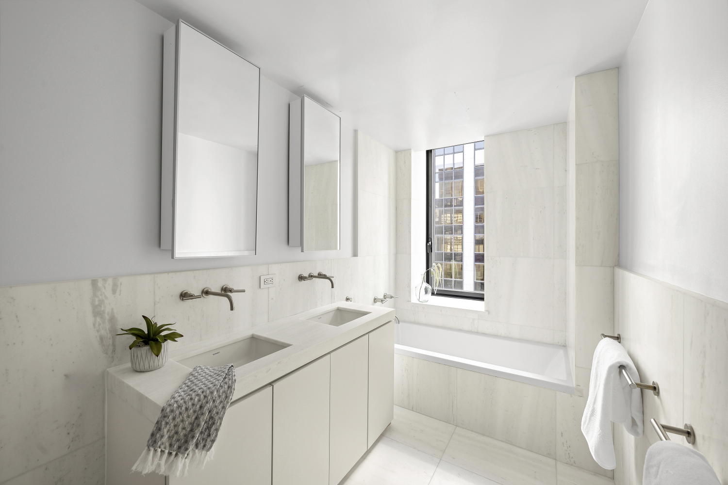 #8 photo, 101 WALL Street, マンハッタン Financial District , NY 10005