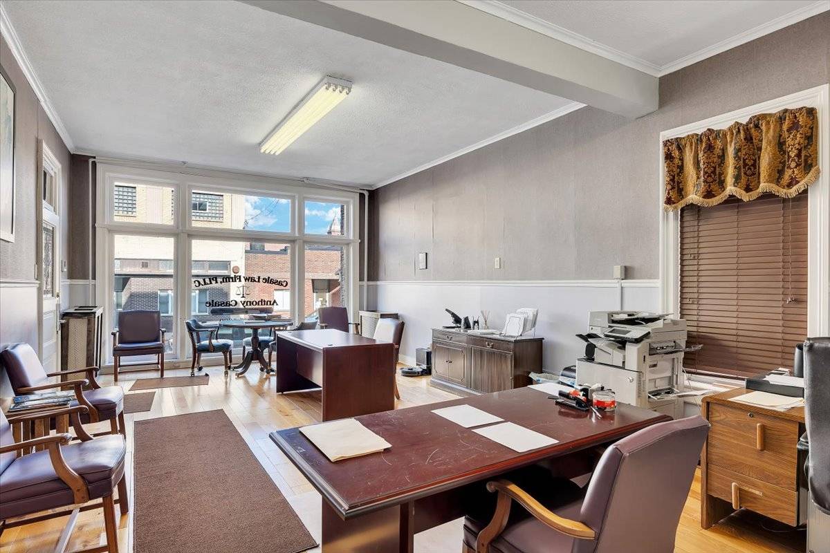 #27 photo, 29 W Fulton, Gloversville , NY 12078