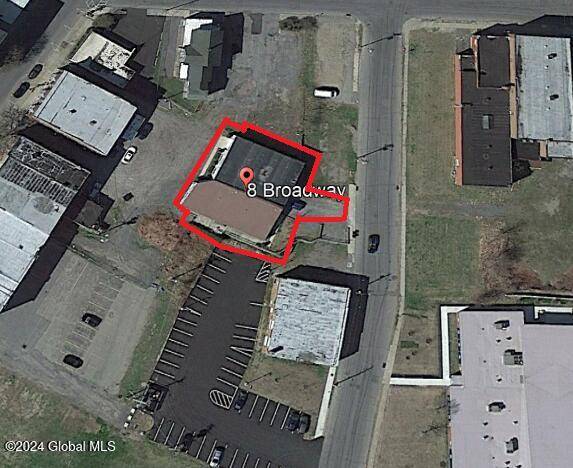 #22 photo, 8 Broadway St, Gloversville , NY 12078