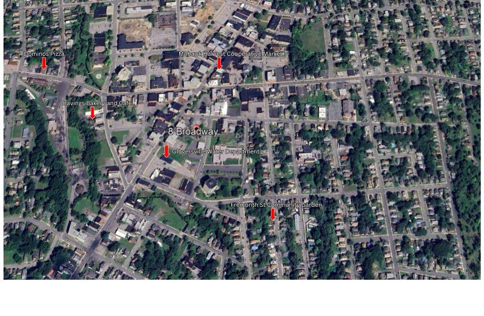 #24 photo, 8 Broadway St, Gloversville , NY 12078