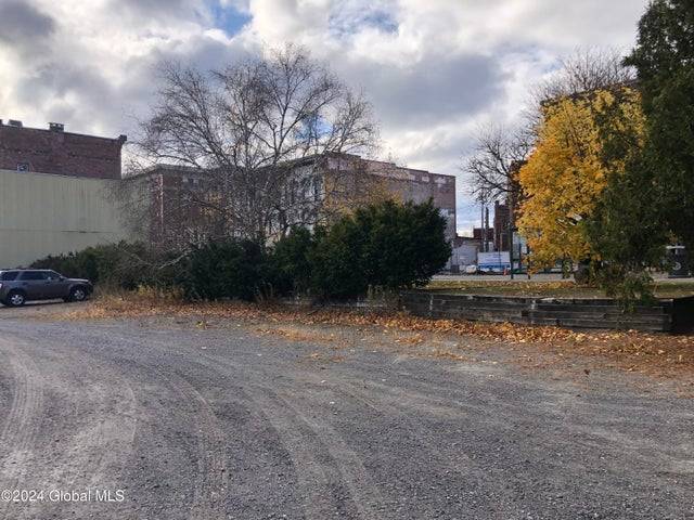 #5 photo, L1-4 S Main St, Gloversville , NY 12078