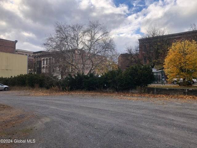 #6 photo, L1-4 S Main St, Gloversville , NY 12078