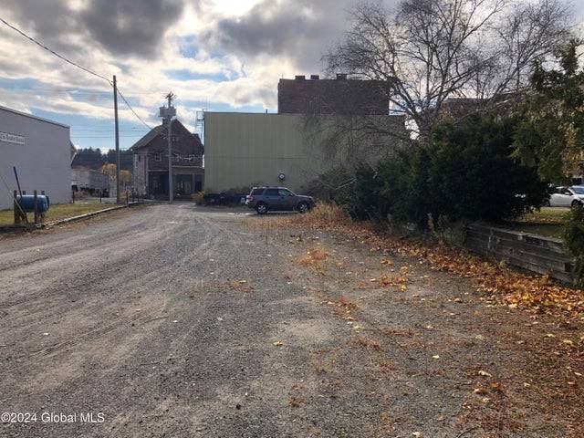 #8 photo, L1-4 S Main St, Gloversville , NY 12078