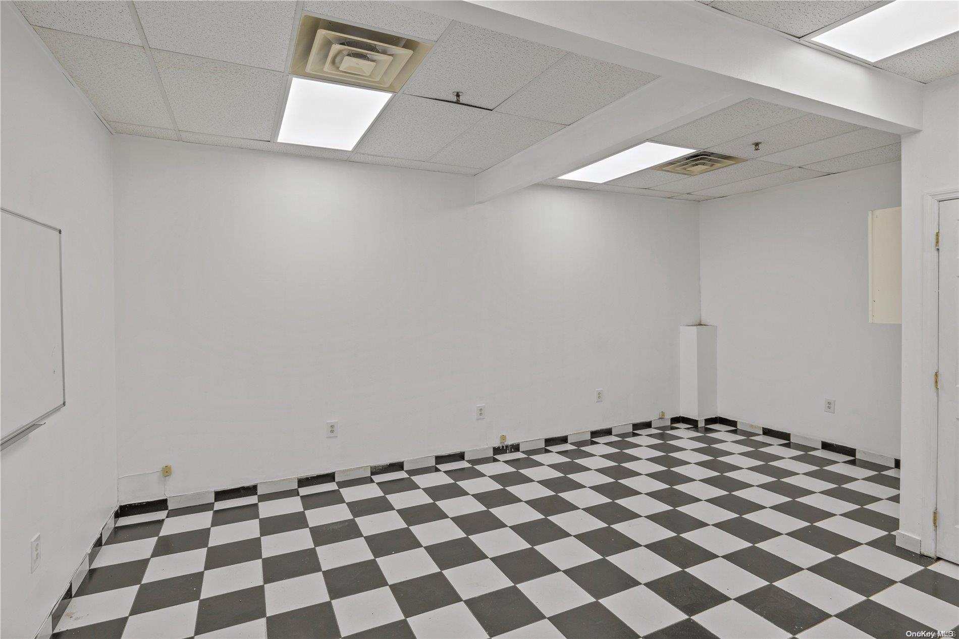 #9 photo, 33-70 Prince Street, クイーンズ区 Flushing , NY 11354