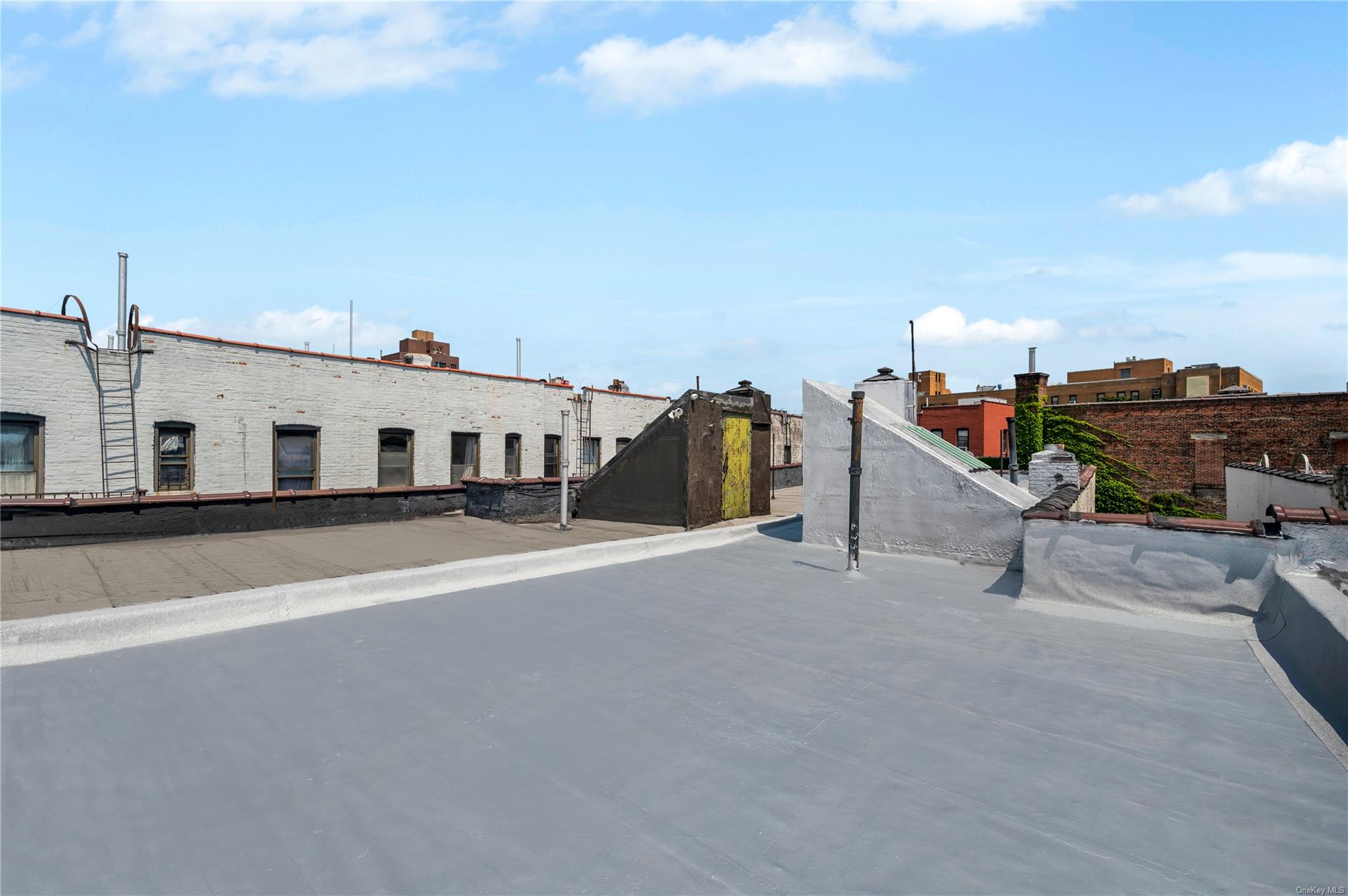 #11 photo, 23-13 28th Avenue, クイーンズ区 Astoria , NY 11102