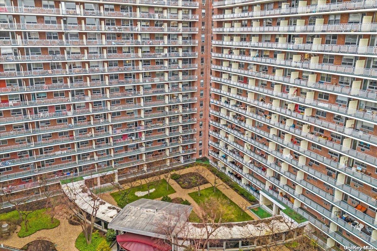 #16 photo, 61-25 97th St, 뉴욕퀸즈 Rego Park , NY 11374